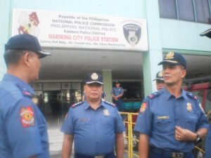 DELIVERY RIDER, PATAY HABANG  NAGHIHINTAY NG AYUDA SA MARIKINA